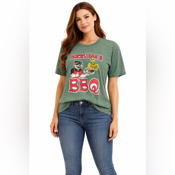 Gildan Tops - Green Graphic BBQ T-Shirt